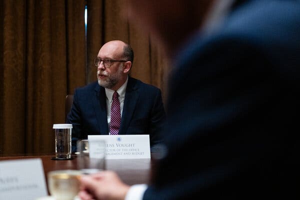 Bipartisan Congressional Leaders Demand Restoration of Federal Spending Transparency Website