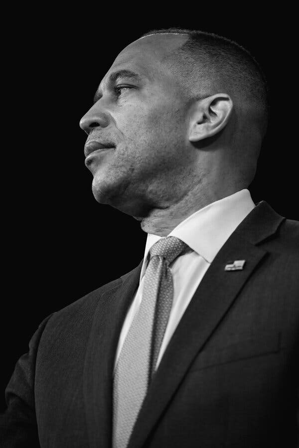 Can Hakeem Jeffries Emerge as a Defining Voice in Congress?