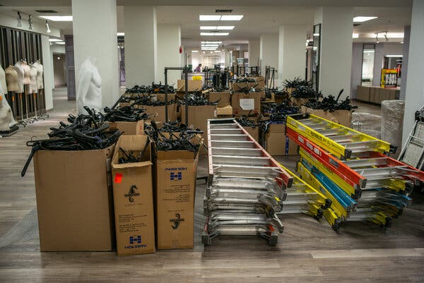 Canada’s Historic Hudson’s Bay Company Closes After 355 Years