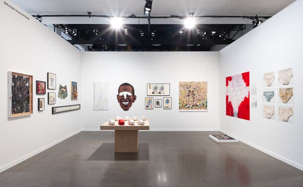 Eight Noteworthy Exhibits at This Year’s Independent Art Fair