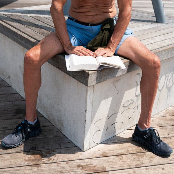 Essential Summer Reads: Novels and Nonfiction to Dive Into