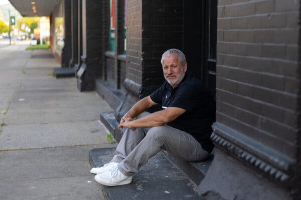 Scott Flansburg, known as the Human Calculator and a native of Herkimer, N.Y., believes his hometown deserves recognition for the invention of basketball.