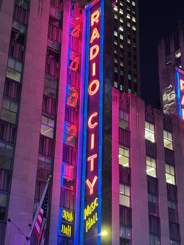 Inside the 2025 Tony Awards: What Audiences Can Anticipate