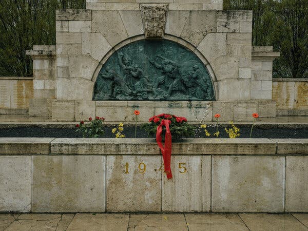 Key World War II Lessons to Prevent Another Global Conflict