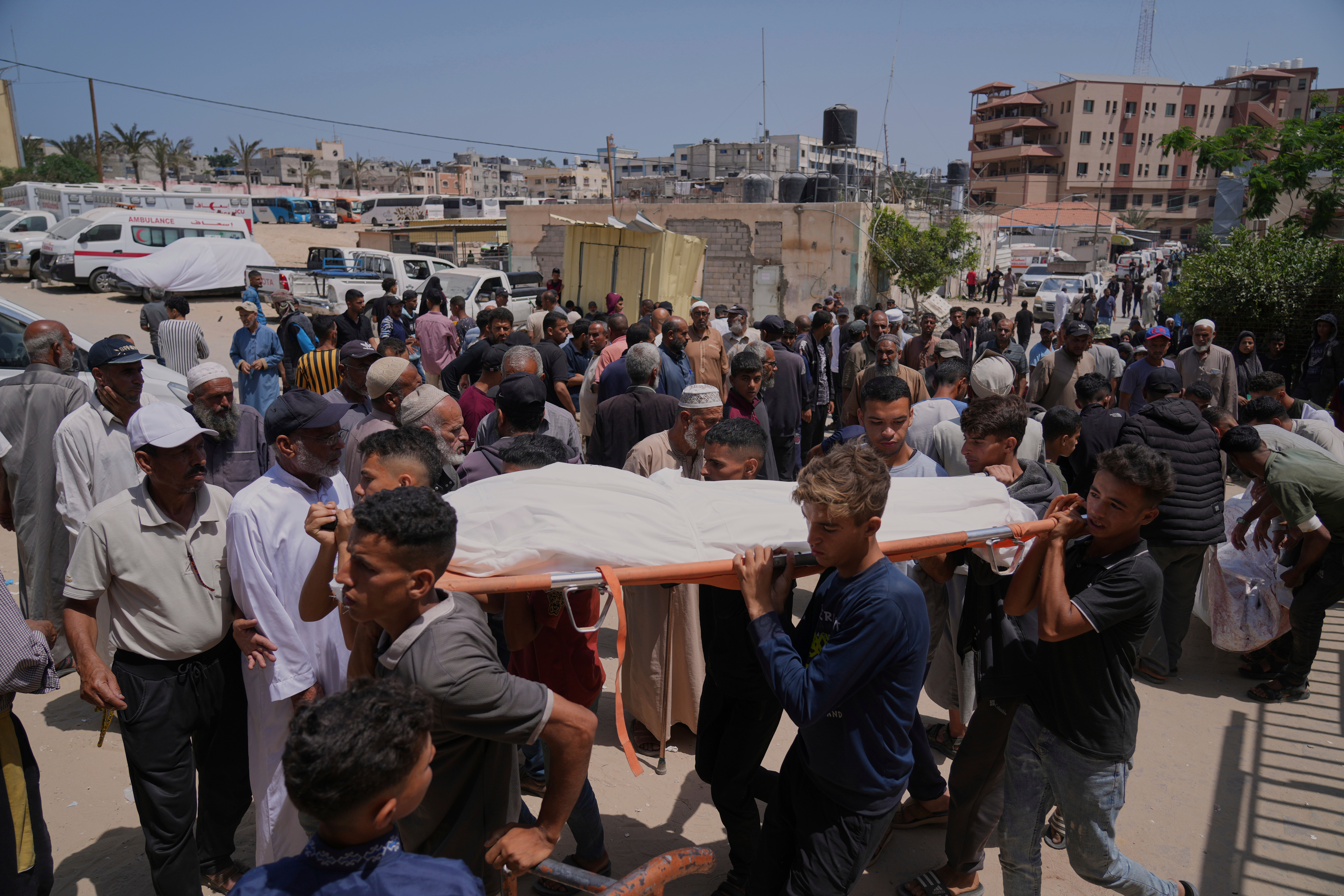 Palestinians Describe Deadly Gunfire Near New Gaza Aid Distribution Point