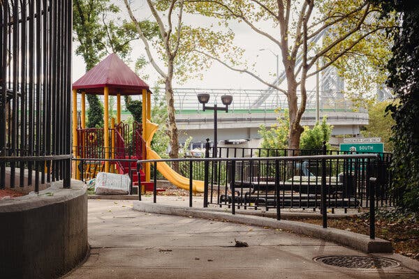 Upper Manhattan’s Beloved Dolphin Park Remains Closed, Leaving Community in Limbo