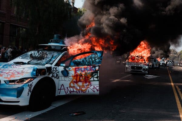 Waymo Restricts San Francisco Service Amid Rising Immigration Protests